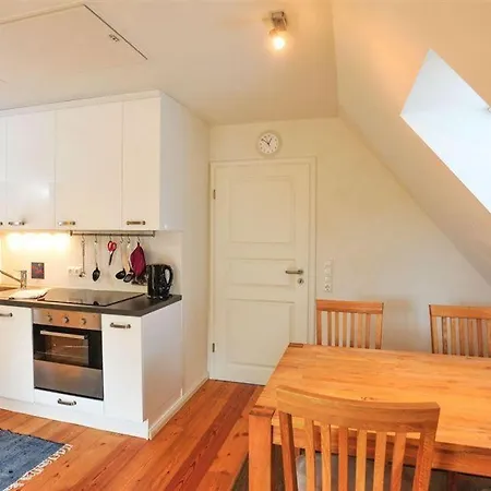 Wohnung Og Seute Deern Id 029 *